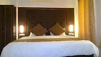 Hotel Mandiram Palace Udajpur 3*,